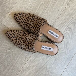 Steve Madden Tan Leopard Print Mules